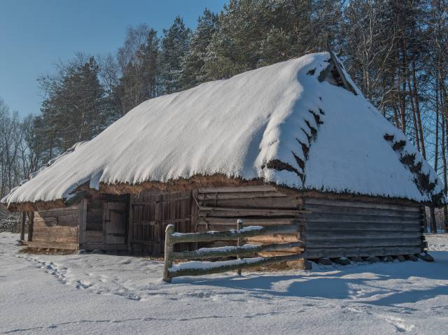 Barn in Nowy Ostrowiec from XX century